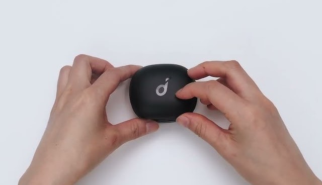 How to Pair Anker Soundcore Earbuds